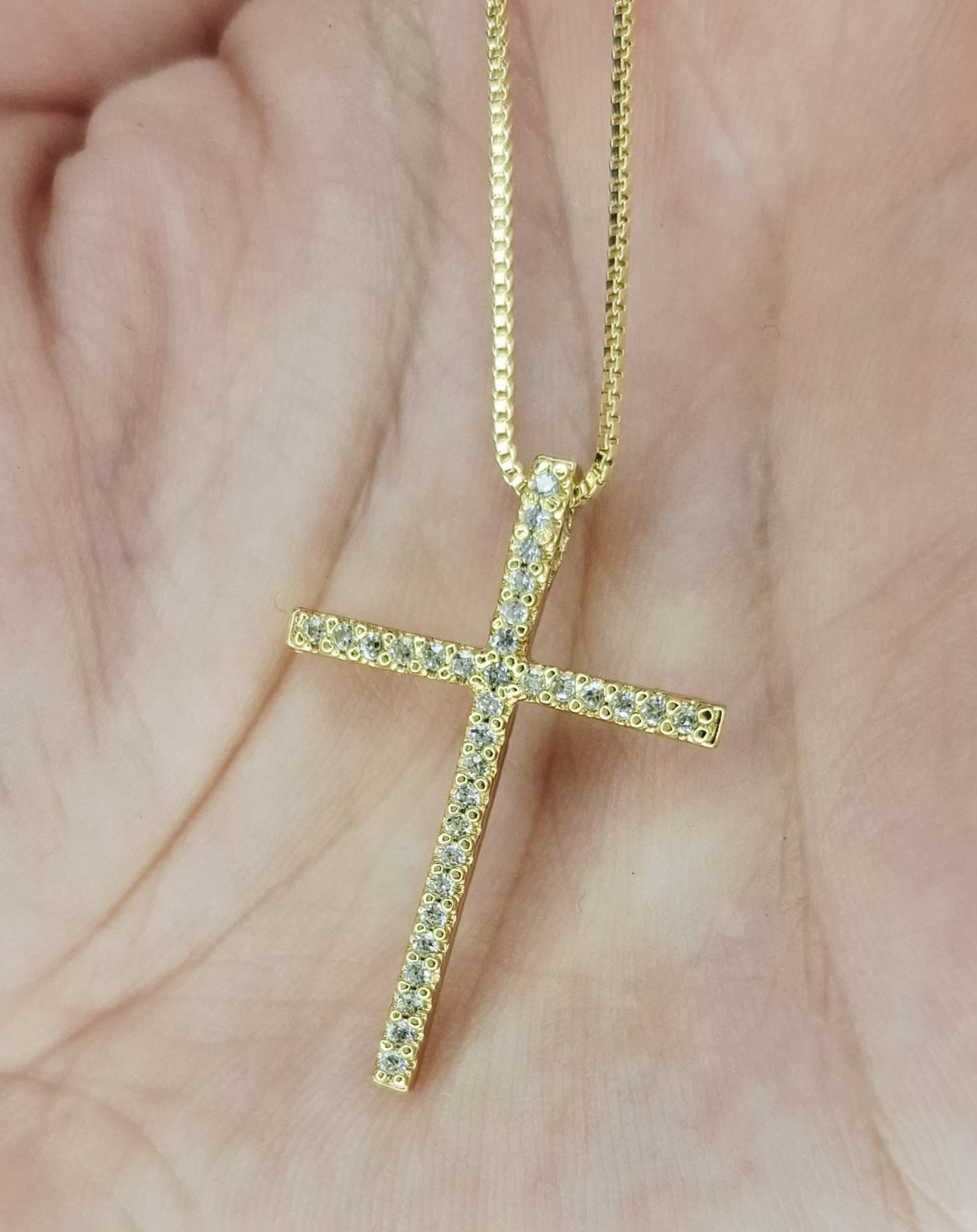 Colar "Sacre"- Banhado a Ouro 18k