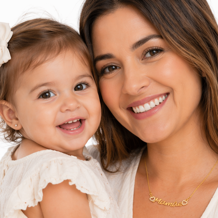 Colar "Mommy - Banhado a Ouro 18k