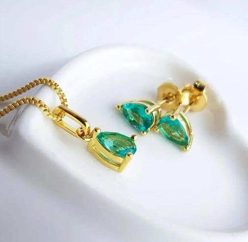 Conjuntos em Gota "Lumière"- Banhados a Ouro 18k