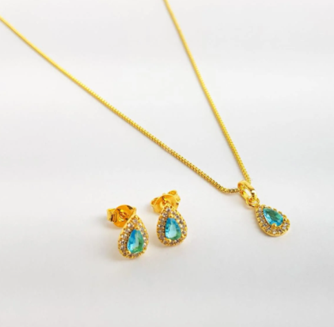 Conjuntos em Gota Cravejada "Crystal"- Banhados a Ouro 18k