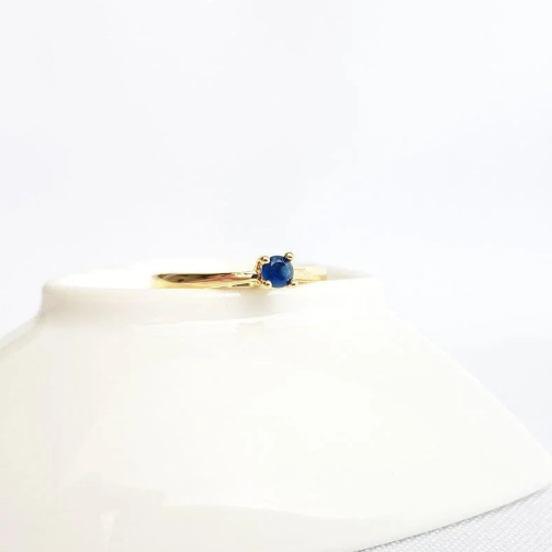 Anel Solitário "Elegance"- Banhado a Ouro 18k- Namoro, Noivado e Formatura